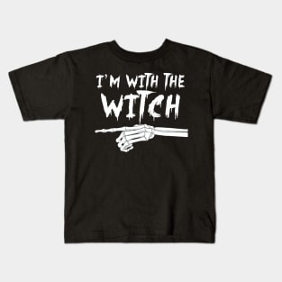 I'm with the witch funny Matching Halloween Couples Costume Kids T-Shirt